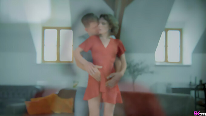 Orgie Sexuală Adolescentă Cu 18+ Participanți La 1080p