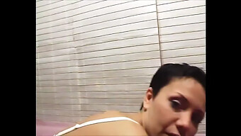 Russian Milf Elena Mikhailova'S Homemade Oral And Fucking Video For Fans