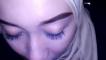 Arab Girl In Hijab Reveals Her Secrets In Homemade Video