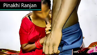 Indian Mature Woman Gets Intimate In A Homemade Video