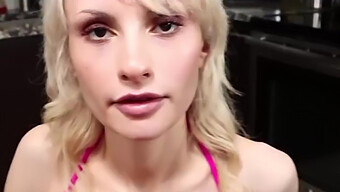 Suha Blondinka April Love Daje Globok Grlo Blowjob V Pov Slogu