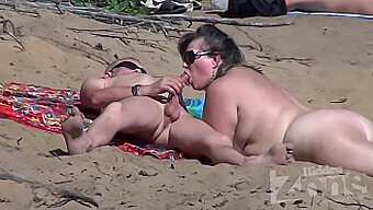 Hidden Camera Captures Outdoor Oral Sex